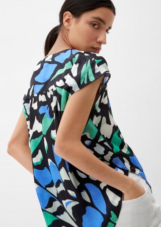 s.Oliver Satinbluse mit Allover-Muster - schwarz