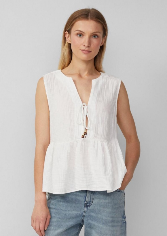 s.Oliver Ärmellose Bluse im Relaxed Fit mit Bindedetail - creme