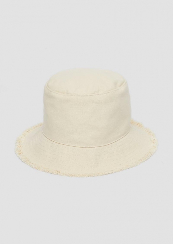 s.Oliver Bucket-Hat aus Canvas mit Fransen - beige