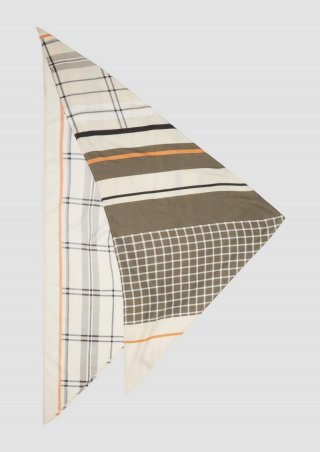 s.Oliver Loop-Schal aus Viskose - beige