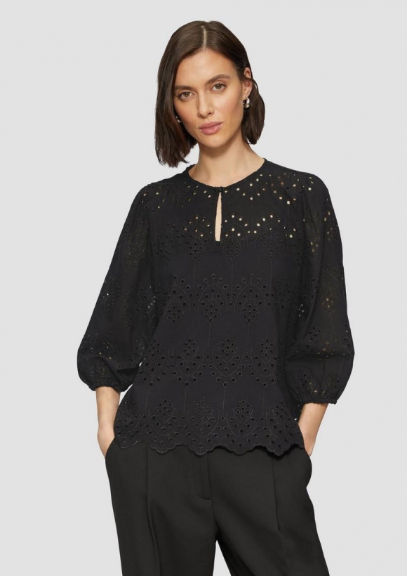 s.Oliver Semitransparente Bluse aus Broderie Anglaise - schwarz