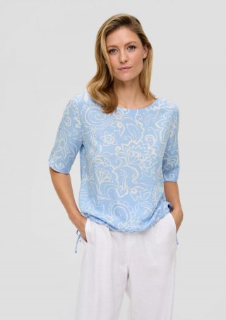 s.Oliver Gemustertes Blusenshirt aus Viskose im Relaxed Fit - himmelblau