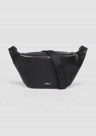 s.Oliver Kleine Gürteltasche aus Lederimitat - schwarz