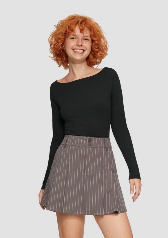s.Oliver Baumwollshirt mit U-Boot-Ausschnitt - schwarz