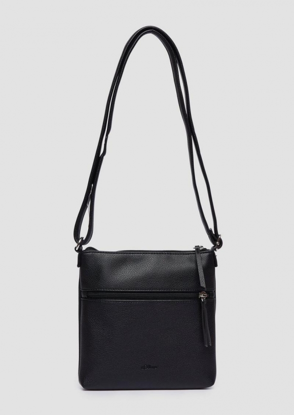 s.Oliver Modische Citybag mit längenverstellbarem Schulterriemen - schwarz