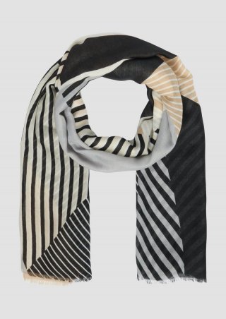 s.Oliver Feines Tuch aus recyceltem Polyester mit modischem Artwork-Print - schwarz