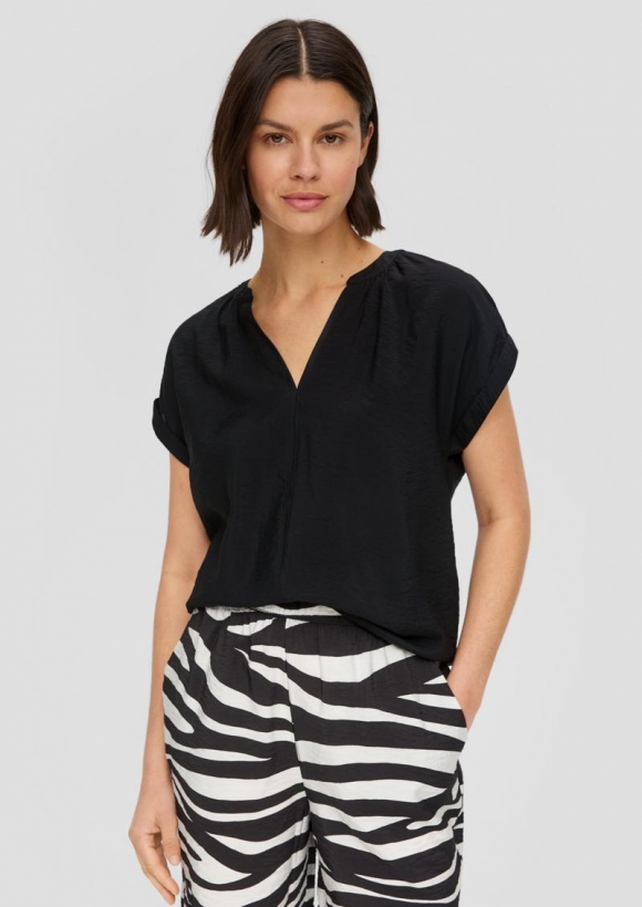 s.Oliver Blusenshirt aus Viskose - schwarz