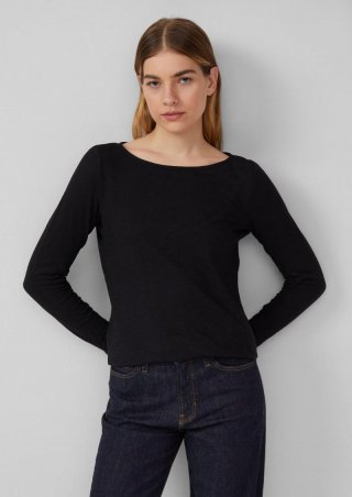 s.Oliver Slim-Fit-Longsleeve aus Baumwollslub mit U-Boot-Ausschnitt - schwarz