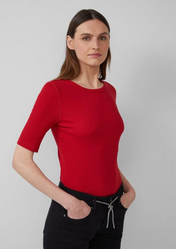 s.Oliver Geripptes T-Shirt im Slim Fit aus Baumwollmix - mohnrot