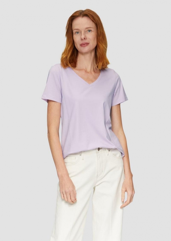 s.Oliver T-Shirt mit V-Ausschnitt - lavendel