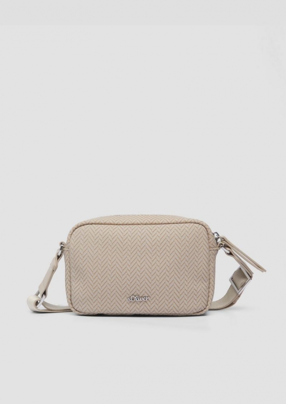 s.Oliver Kleine Camera-Bag mit Reißverschluss und Logo-Detail - beige