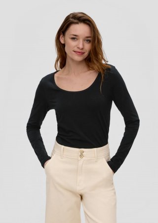 s.Oliver Langarmshirt mit tiefem Rundhalsausschnitt - schwarz