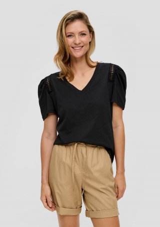 s.Oliver Baumwoll-Shirt mit Spitzenbesatz an der Schulterpartie - schwarz