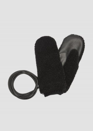 s.Oliver Fäustlinge aus Teddyplüsch - schwarz