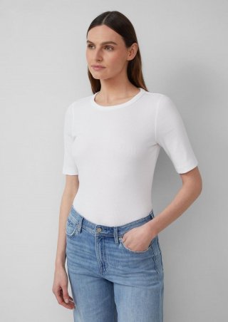 s.Oliver Geripptes T-Shirt im Slim Fit aus Baumwollmix - weiß