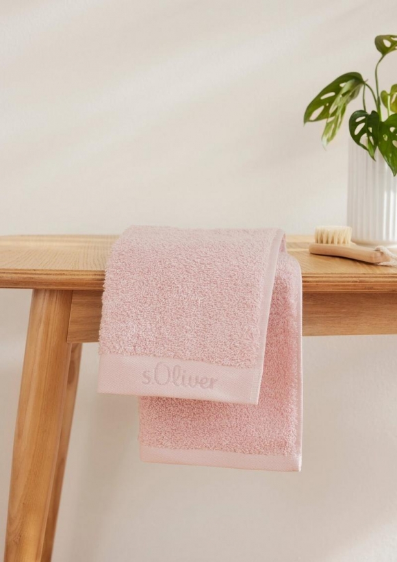 s.Oliver Gästehandtuch aus reiner Baumwolle - rosa