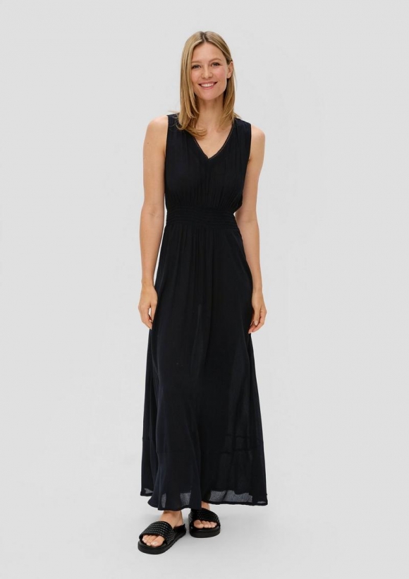 s.Oliver Langes Strandkleid aus Crêpe - schwarz