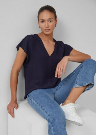 s.Oliver Fließende Viskosebluse mit Smok-Effekt und Volantärmeln - navy