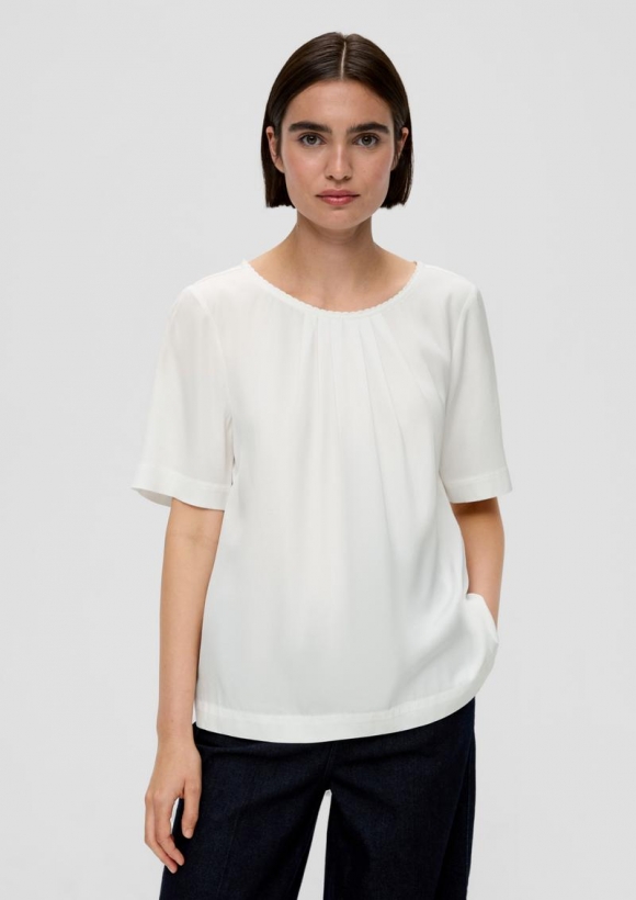 s.Oliver Bluse aus Viskose - ecru