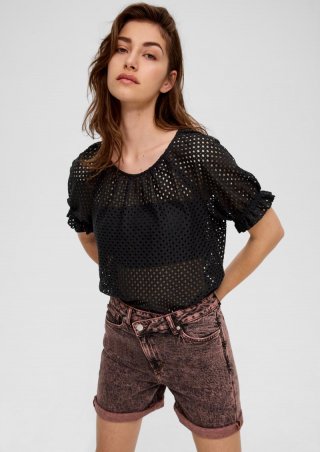 s.Oliver Spitzenbluse aus Baumwollmix - schwarz