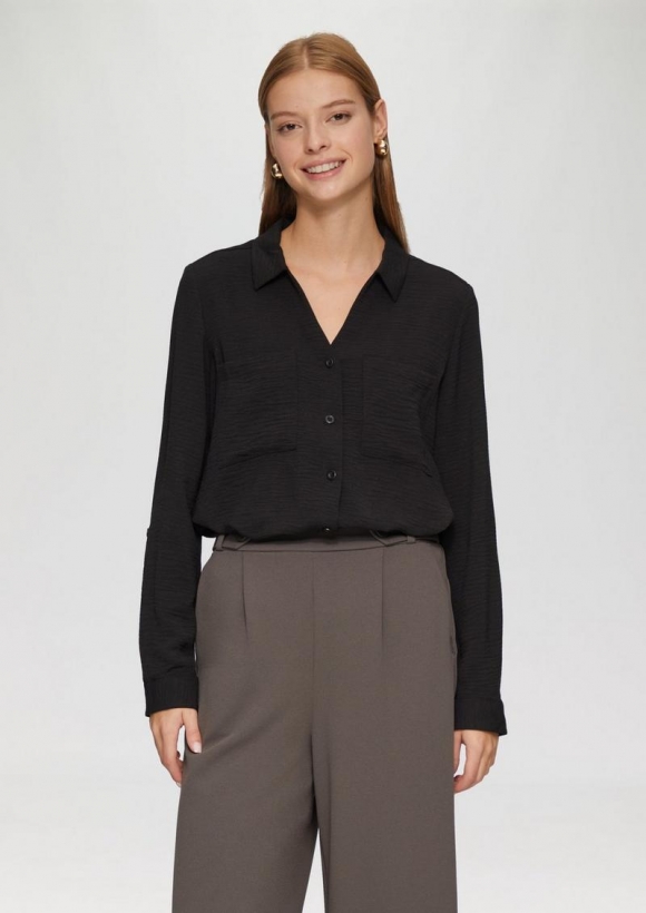 s.Oliver Crêpe-Bluse mit Brusttaschen - schwarz