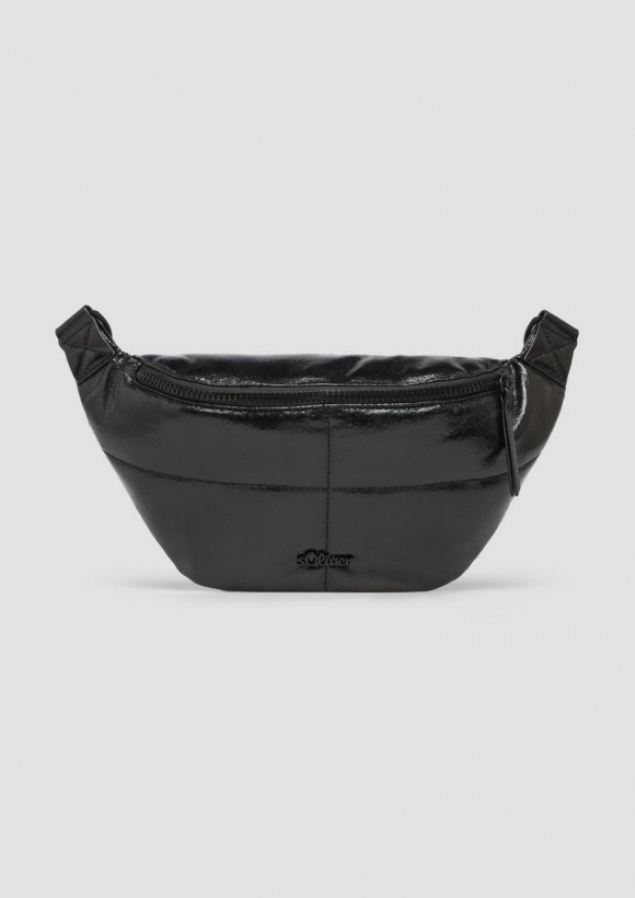s.Oliver Gürteltasche mit Steppung und Metallic-Finish - schwarz
