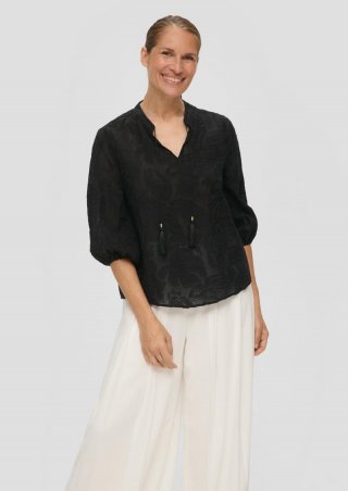 s.Oliver Tunikabluse im Leaf-Design aus Viskosemix - schwarz