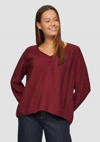 s.Oliver Strukturierte Bluse aus Viskosemix mit Smok Details - rubinrot