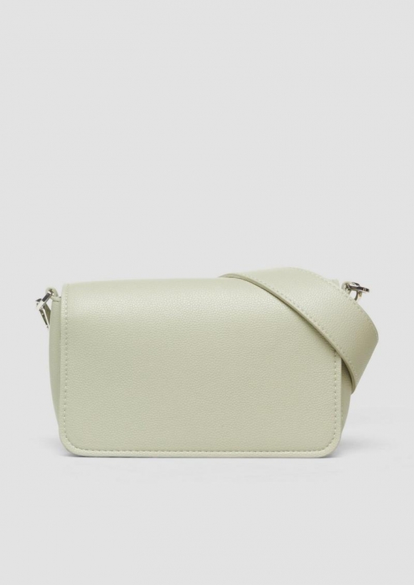 s.Oliver Crossbody-Bag aus Lederimitat mit Logo-Schultergurt - salbeigrün