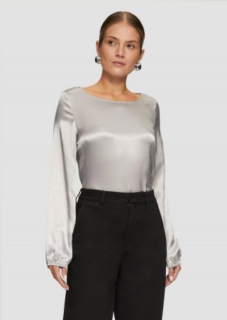 s.Oliver Blusenshirt mit Materialmix und Bateau-Ausschnitt - hellgrau