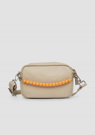 s.Oliver Handliche Camera-Bag mit abnehmbarem Perlen-Henkel und Reißverschlussfach - beige