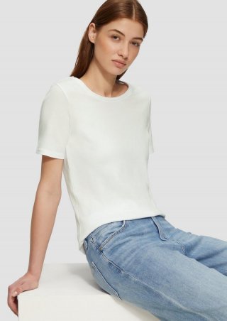 s.Oliver T-Shirt aus Interlockjersey im Slim Fit - weiß