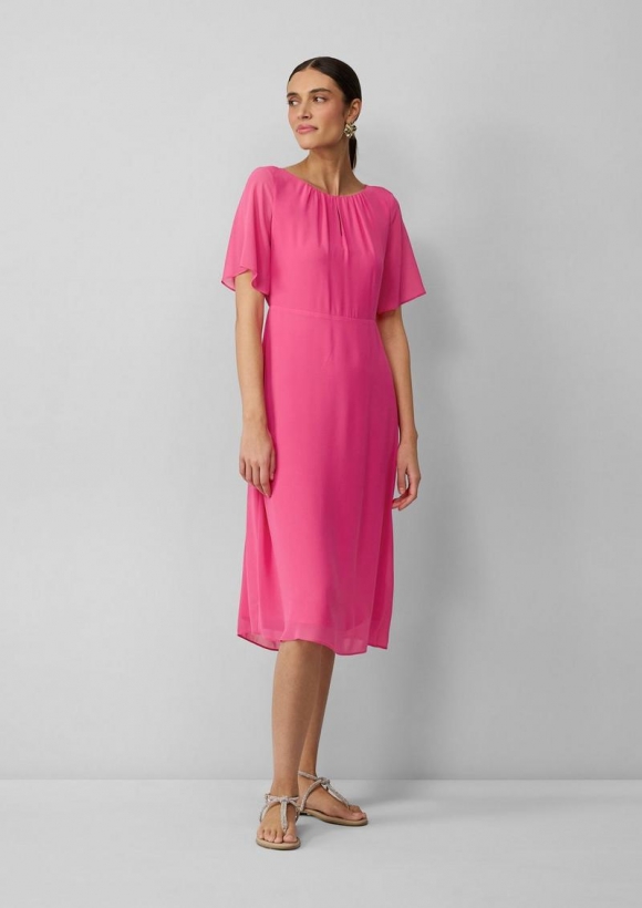 s.Oliver Midikleid aus Chiffon mit kurzen Ärmeln und blickdichtem Futter - pink
