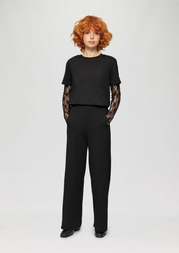 s.Oliver Elastische High Waist Hose mit weitem Bein - schwarz