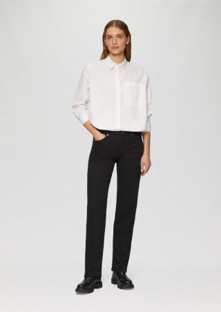 s.Oliver Jeans Karolin / Regular Fit / Mid Rise / Straight Leg - schwarz