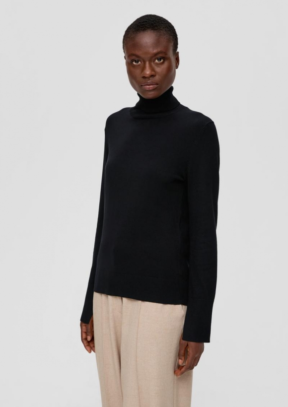 s.Oliver Rollkragenpullover aus Viskosemix - schwarz