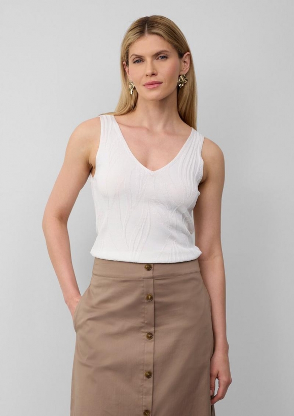 s.Oliver Slim-Fit-Top aus Feinstrick mit V-Ausschnitt - ecru