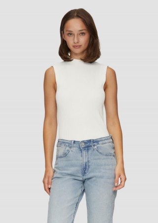 s.Oliver Geripptes Stricktop aus Viskosestretch - ecru