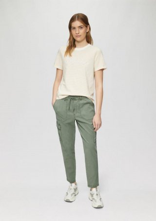 s.Oliver Strukturierte Jogpants mit Cargo-Taschen aus Viskosemix - salbeigrün