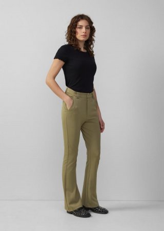 s.Oliver Elastische Hose aus Interlockjersey mit ausgestelltem Bein - olivgrün