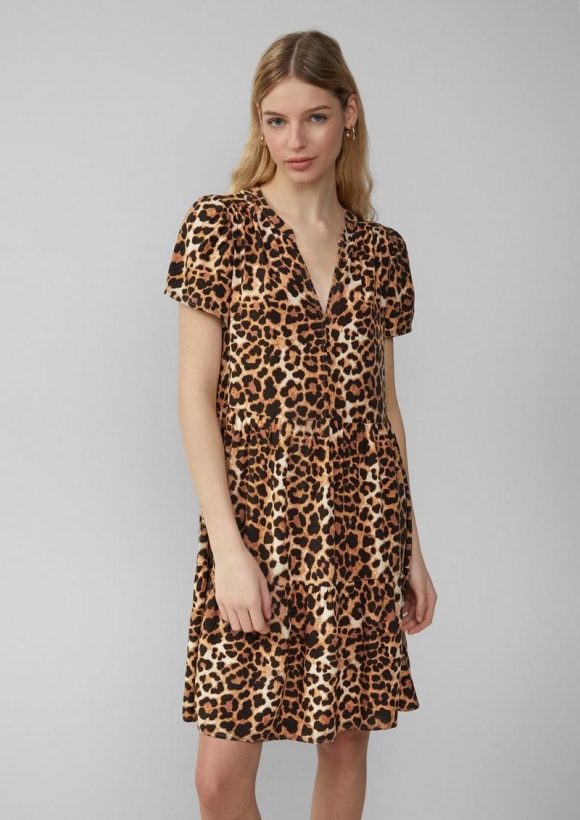 s.Oliver Kurzes Viskosekleid mit All-over-Print - schwarz