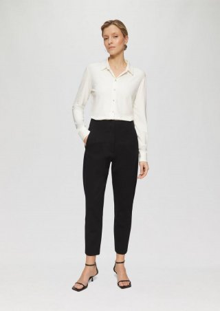 s.Oliver Slim: Jerseyhose mit Tapered Leg - schwarz