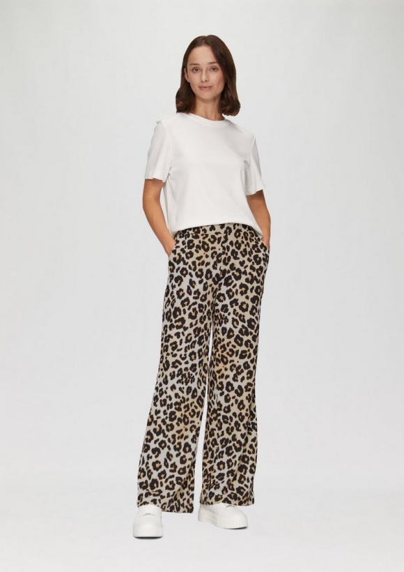 s.Oliver Hose mit Wide Leg aus strukturiertem Jersey - creme