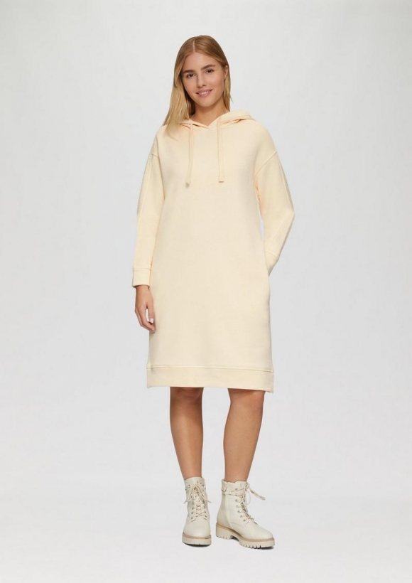 s.Oliver Undyed Sweatkleid mit Eingrifftaschen im Fabricmix - beige