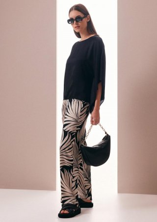 s.Oliver Fließende Wide-Leg-Hose aus Satin - schwarz