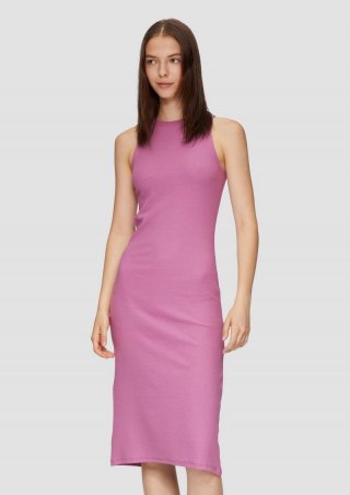 s.Oliver Elastisches Rippkleid im Slim Fit mit Rückenausschnitt - flieder