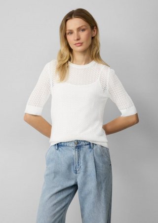 s.Oliver Transparenter Feinstrickpullover mit Lochmuster aus Viskosemix - ecru