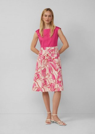 s.Oliver Ärmelloses Kleid aus Baumwollmix mit ausgestelltem Rock - puder