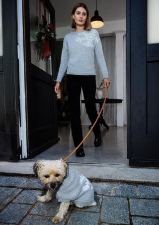 s.Oliver Strickpullover mit Schneeflocken-Artwork - grau meliert