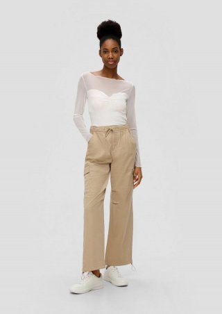 s.Oliver Regular: Parachute Pants mit Cargotaschen - beige